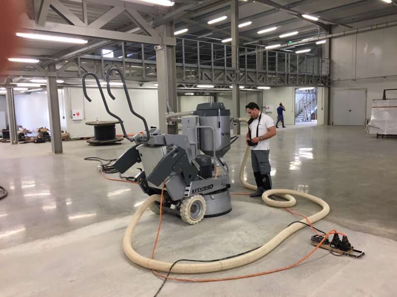 Próba betonu polerowanego w miejscu docelowym